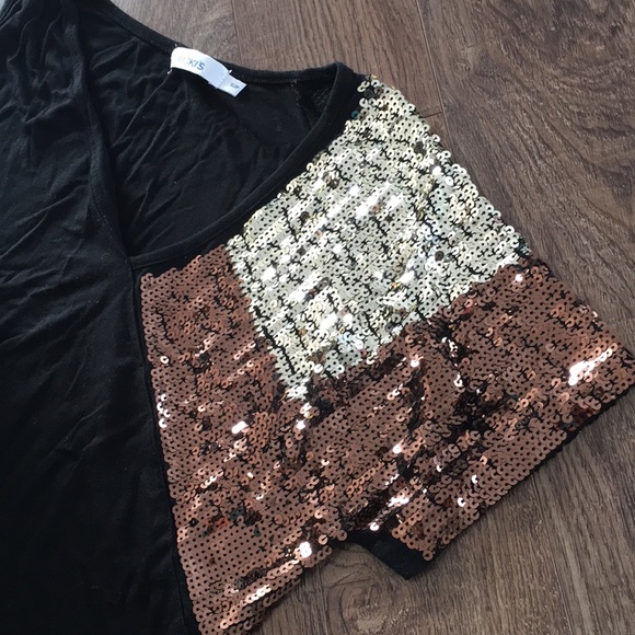 Black sequin top - Picture 2 of 4